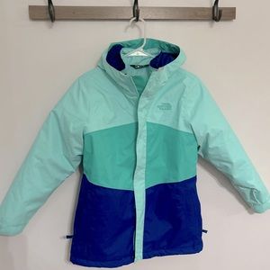 Girls (youth) North Face coat